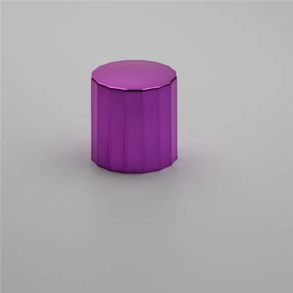 Vijolična plastična kapica za parfume